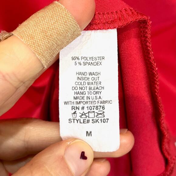 SUN KIM  Size M Basic Long Sleeve Tunic Top Stretch Red USA - Picture 8 of 9
